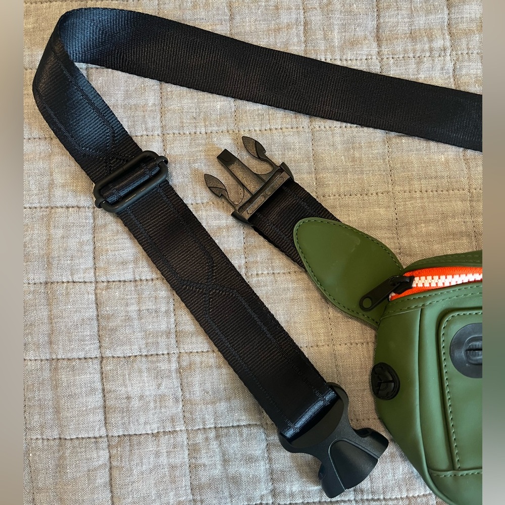 Hunter Green and Orange Crossbody Bag - 20th Anniversary Collection - Picture 3 of 8